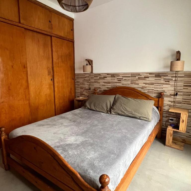 Hermosa casa a 300 metros del mar con cochera Se requiere reserva - Two-Bedroom House - 11