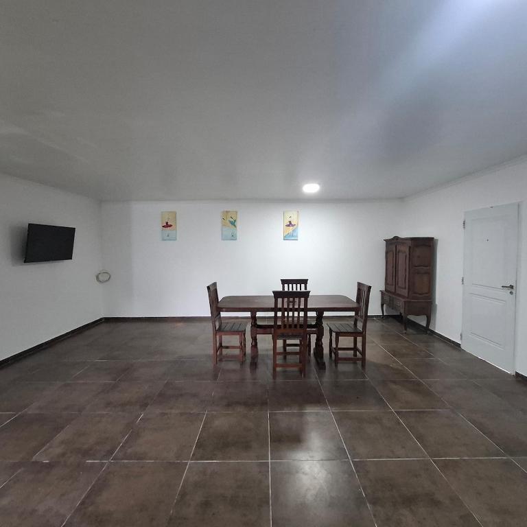 LM casa de alquiler temporario Casa muy espaciosa equipada para 4 personas - One-Bedroom House - 10