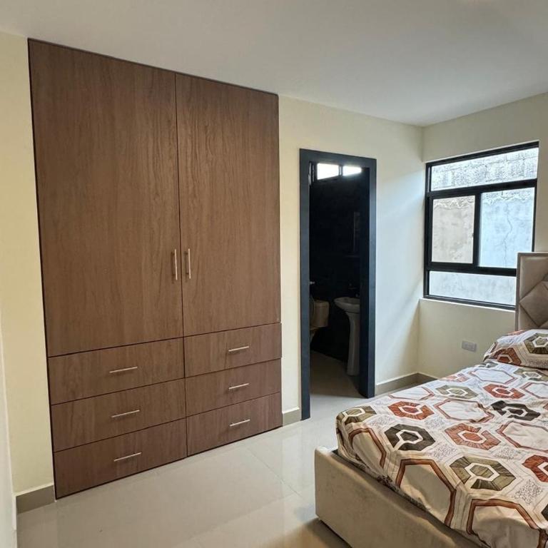 Confortable casa independiente - Three-Bedroom House - 15