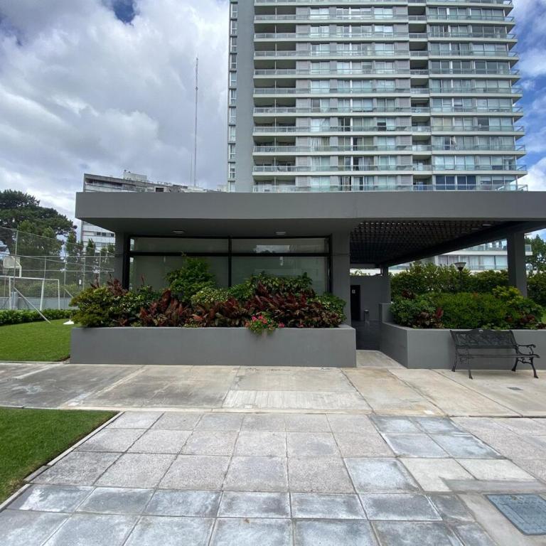 Apartment with ocean views, pool and amenities - Apartamento de 2 dormitorios - 2