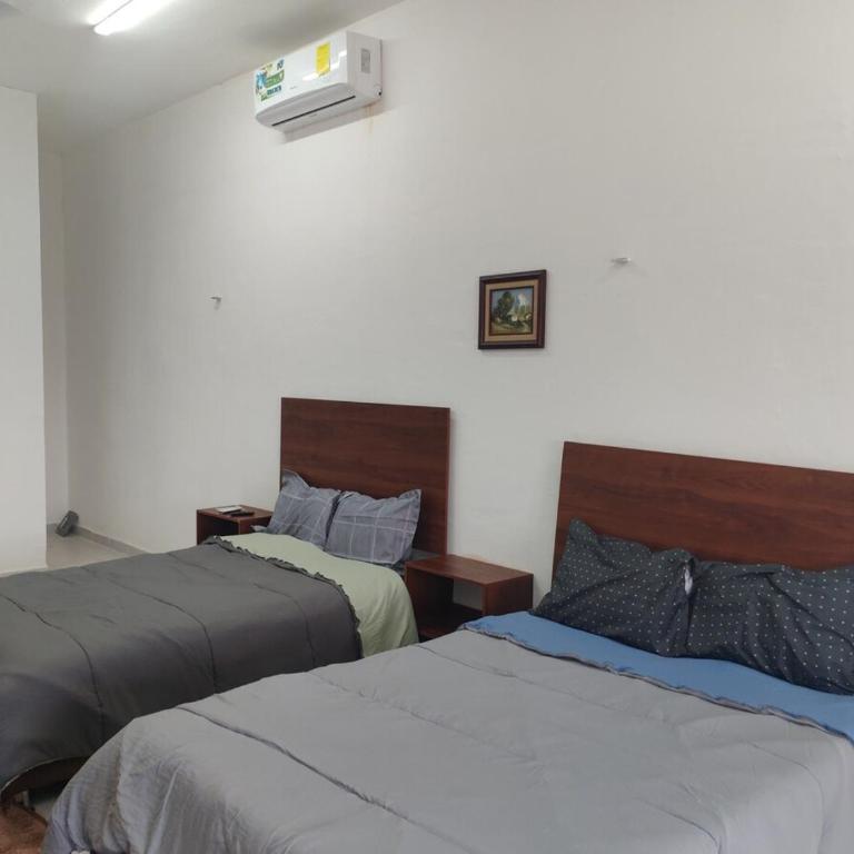 Apartment 5 min from airport, WiFi, Self Check-in - One-Bedroom Apartment - 7