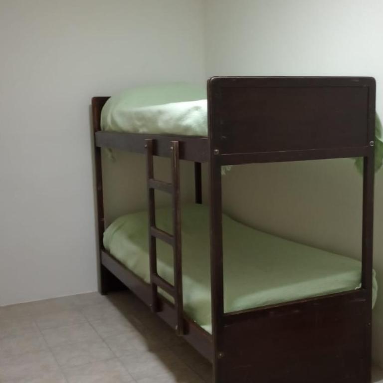 Flores y limones - One-Bedroom Apartment - 1