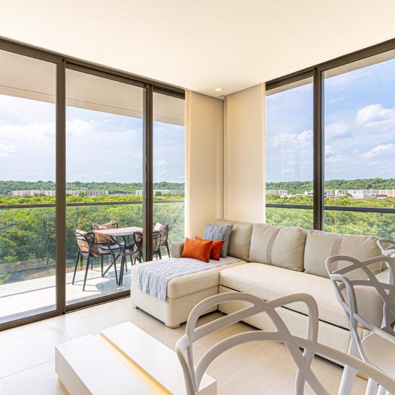 Exclusive 2BR en Morros Eos with Pool & Parking - Two-Bedroom Apartment - 1