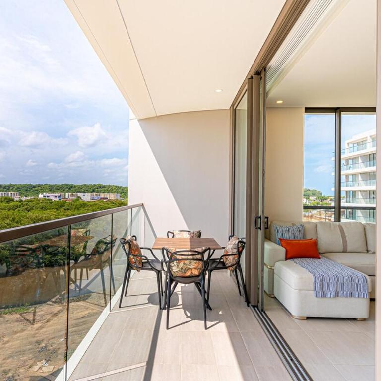 Exclusive 2BR en Morros Eos with Pool & Parking - Two-Bedroom Apartment - 3