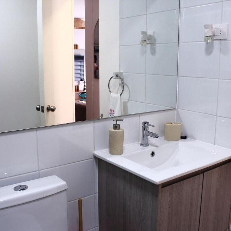Dpto primer piso con piscina cerca de playa el Faro - Two-Bedroom Apartment - 14