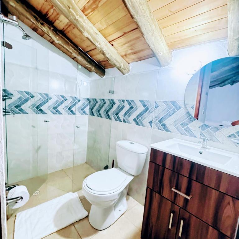Hostal Villa de Leyva - Economy Triple Room - 4