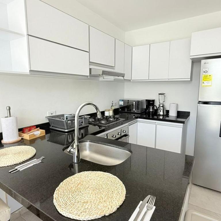 Apartamento con piscina Edificio sky Tower - Apartment - 9