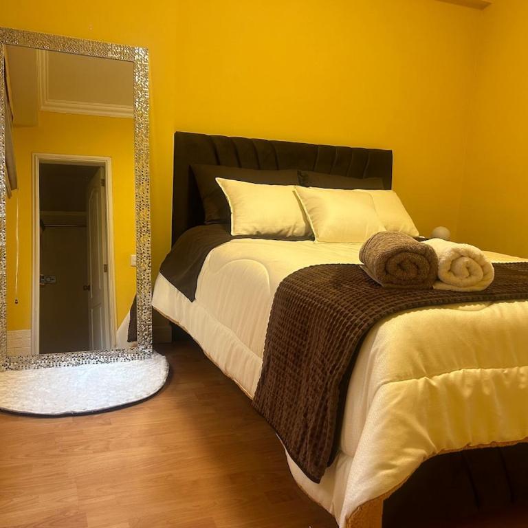 Apartamento excelete ubicación en Quito - Three-Bedroom Apartment - 24