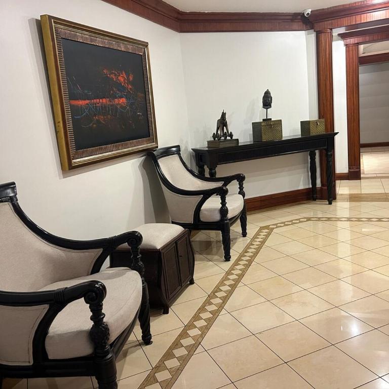 Apartamento excelete ubicación en Quito - Three-Bedroom Apartment - 27