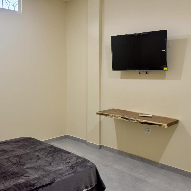 Nómada Private Rooms - Near Santa Marta Center - Double Room - 5