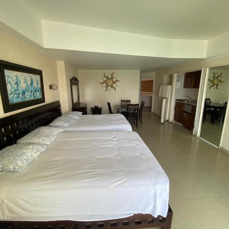 Piso 19 Suite en Torres Gemelas Acapulco - Apartamento de 1 dormitorio - 1