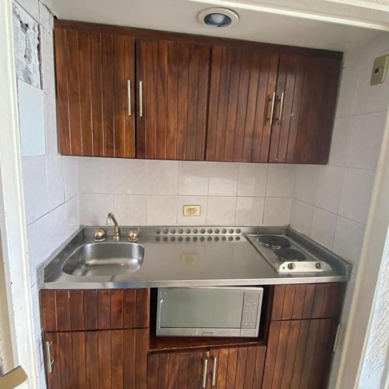 Piso 19 Suite en Torres Gemelas Acapulco - Apartamento de 1 dormitorio - 2