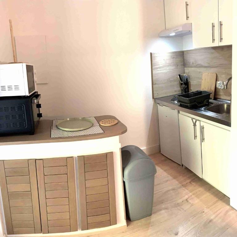 Studio TAM-TAM - One-Bedroom Apartment - 4
