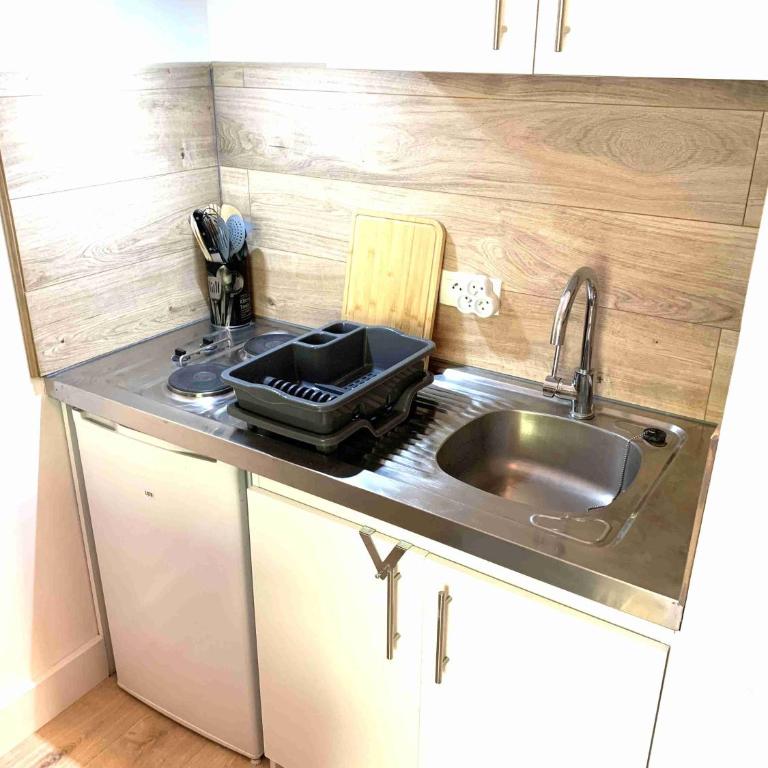 Studio TAM-TAM - One-Bedroom Apartment - 14