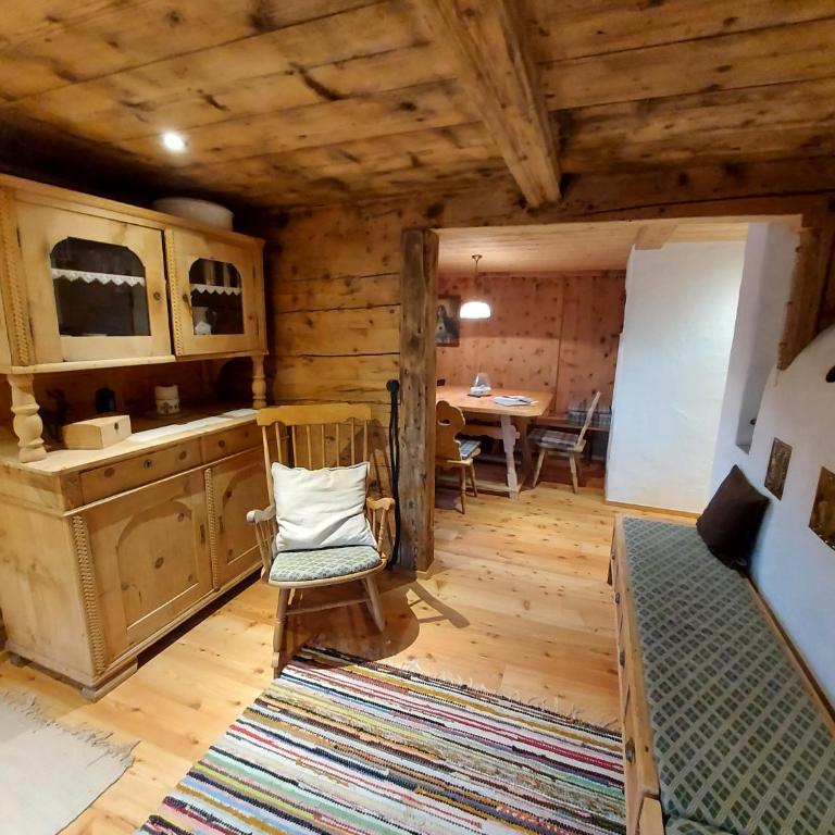 Haus Edelweiss Alpine Chalet near Samnaun - Ferienhaus - 11