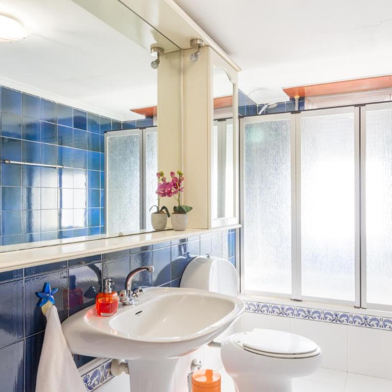 Pensión La Rioja - Habitación Triple con baño privado - 7