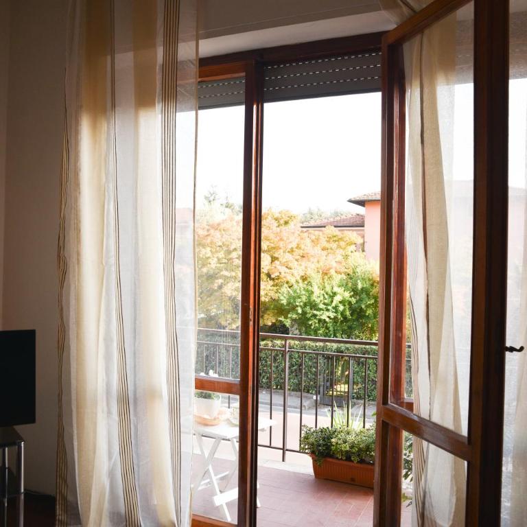 Casa Paola Lucca - Appartamento con Balcone - 7