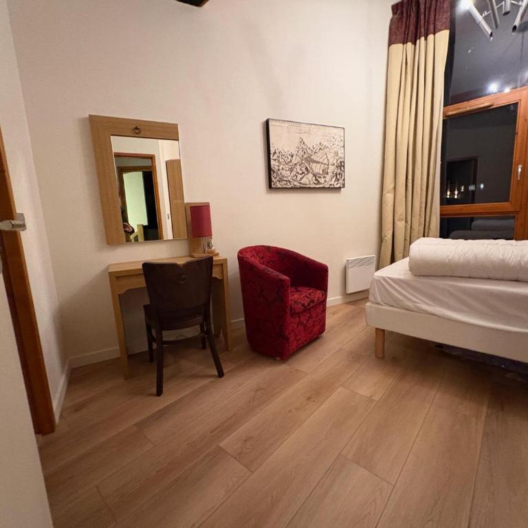 Edenarc Grand Duplex Familial 4 chambres, plein sud avec cheminée - Appartamento - 14