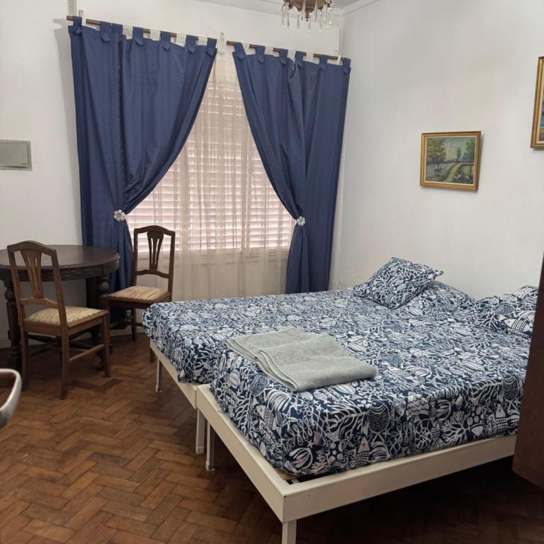 Departamento en el Centro - Three-Bedroom Apartment - 3