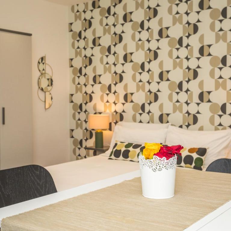 Galatola Home - Lumina Collection - One-Bedroom Apartment - 14