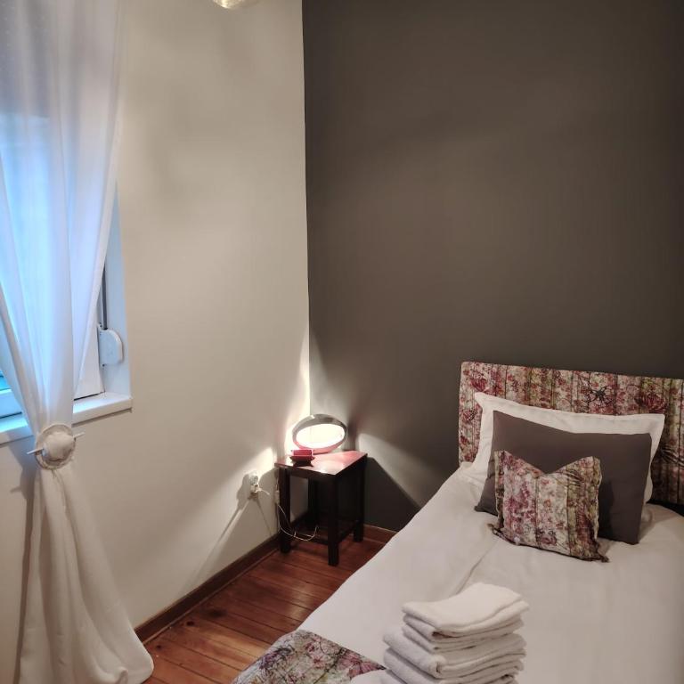 Apartment Alloga - Two-Bedroom Apartment - 10