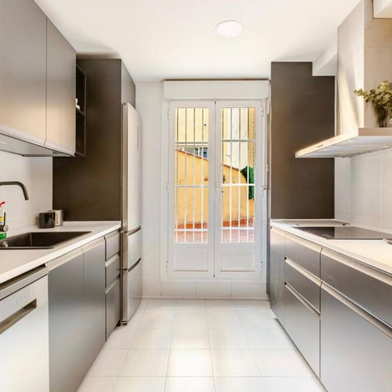 BookinMadrid - Puerta del Sol - Tirso De Molina - Apartamento de 2 dormitorios - 4