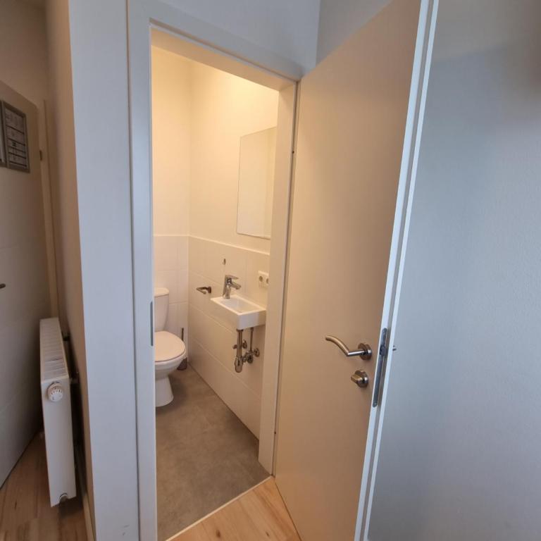 RingRooms - Self Check-In - Chambre Simple avec Salle de Bains Commune - 5