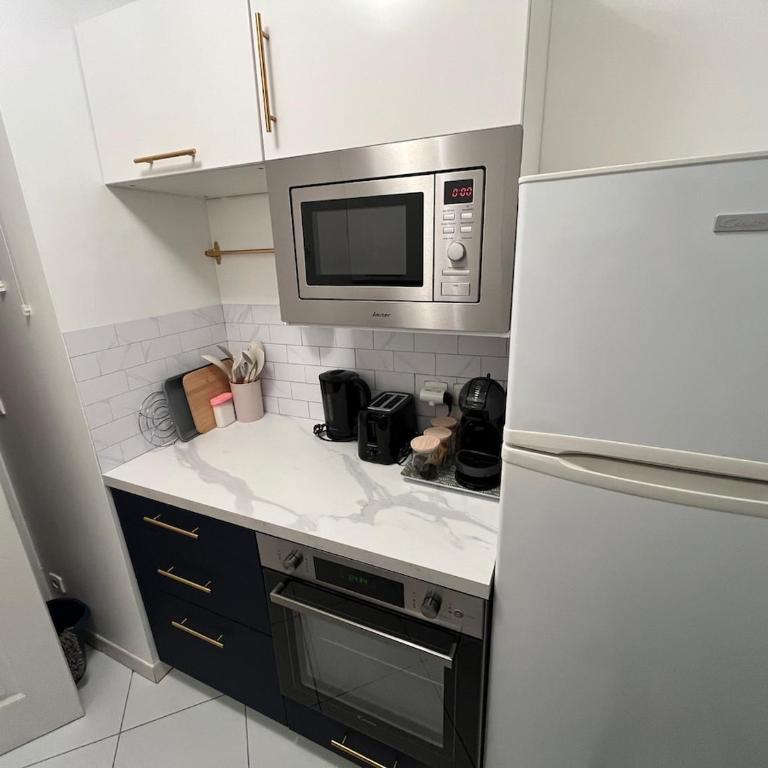 Apartment with private garden, Pool & beach 150 m - Appartement 2 Chambres - 6