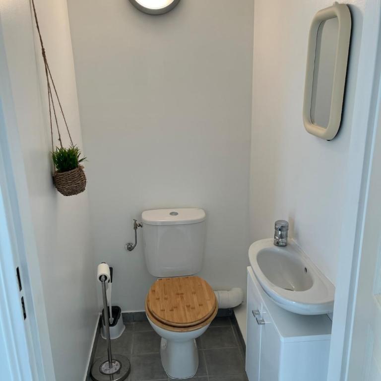 Apartment with private garden, Pool & beach 150 m - Appartement 2 Chambres - 19