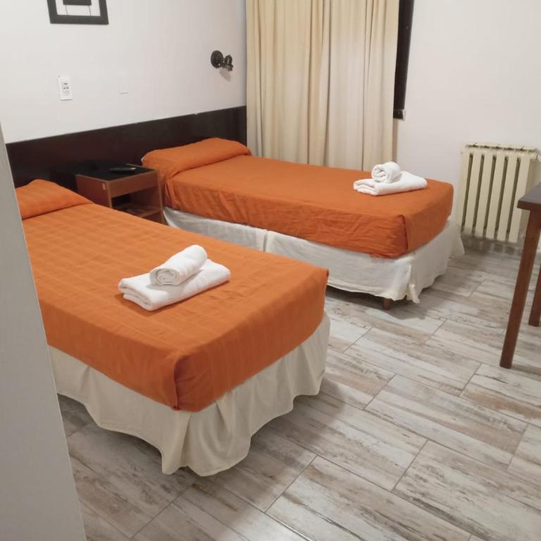 Hotel Cadi Palace - Habitación Doble - 1 o 2 camas - 6