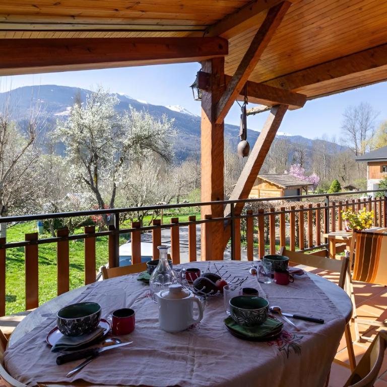 Chalet 8 personnes, face aux montagnes - Chalet 3 Chambres - 2