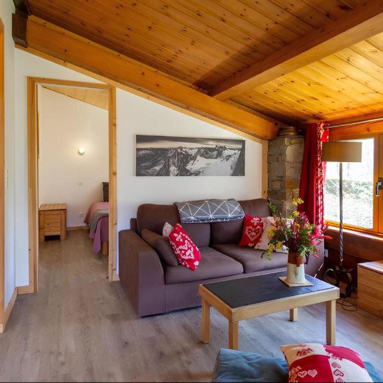 Chalet 8 personnes, face aux montagnes - Chalet 3 Chambres - 6