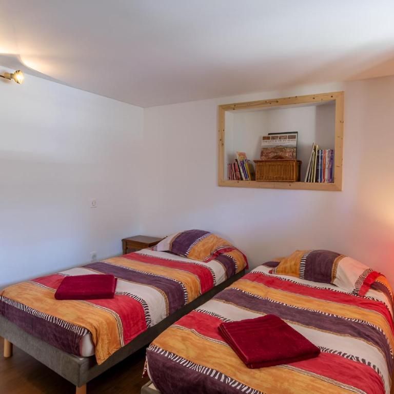 Chalet 8 personnes, face aux montagnes - Chalet 3 Chambres - 9