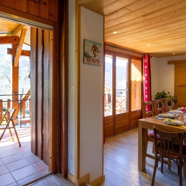 Chalet 8 personnes, face aux montagnes - Chalet 3 Chambres - 13