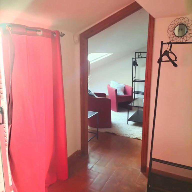 House in Garden - Two-Bedroom House - 24