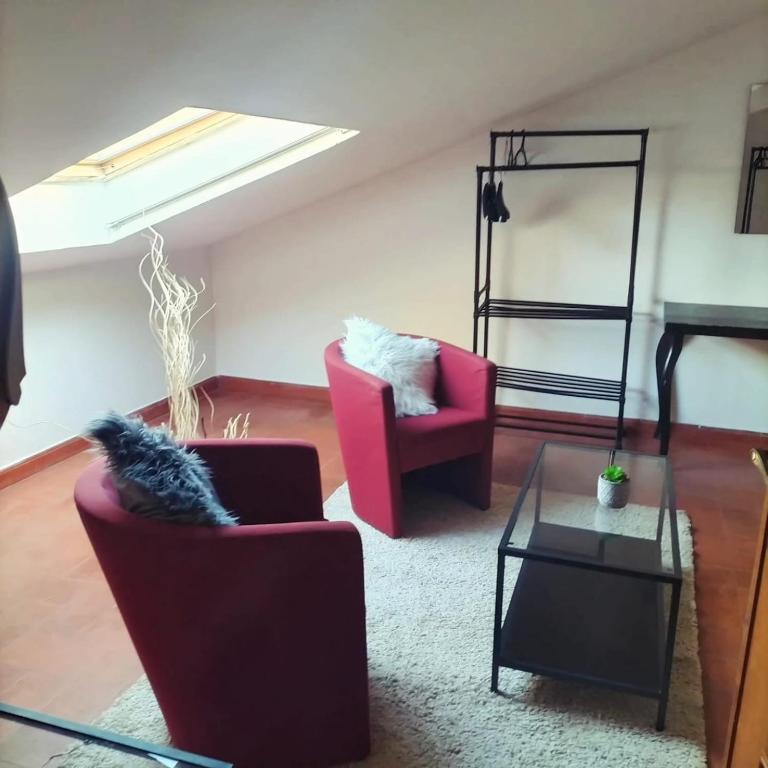 House in Garden - Two-Bedroom House - 27