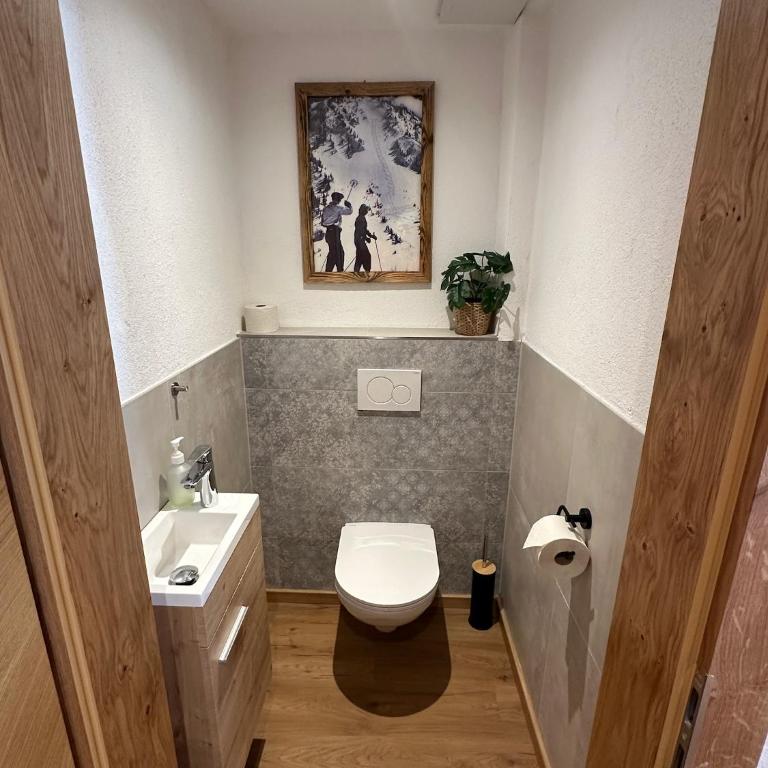 Haus Martina - Familien-Apartment (2 Erwachsene + 2 Kinder) - 9