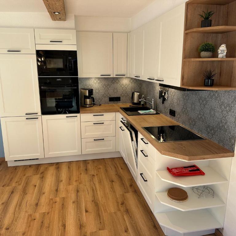 Haus Martina - Familien-Apartment (2 Erwachsene + 2 Kinder) - 12