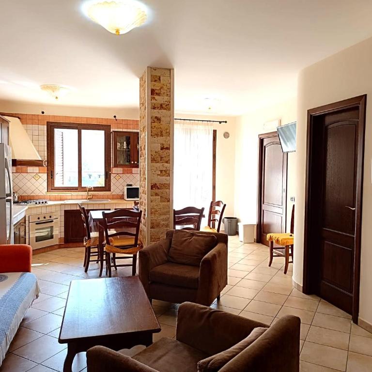 Casa La Plaza - Appartamento con 2 Camere da Letto - 26