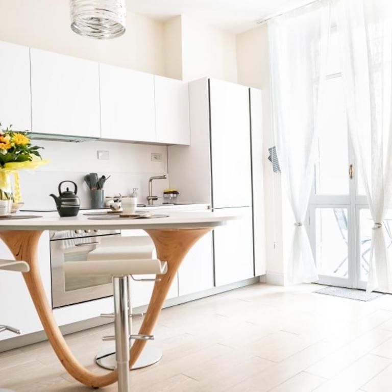 Your Glamour House in Cola di Rienzo, near Vatican - Appartamento con 1 Camera da Letto - 1