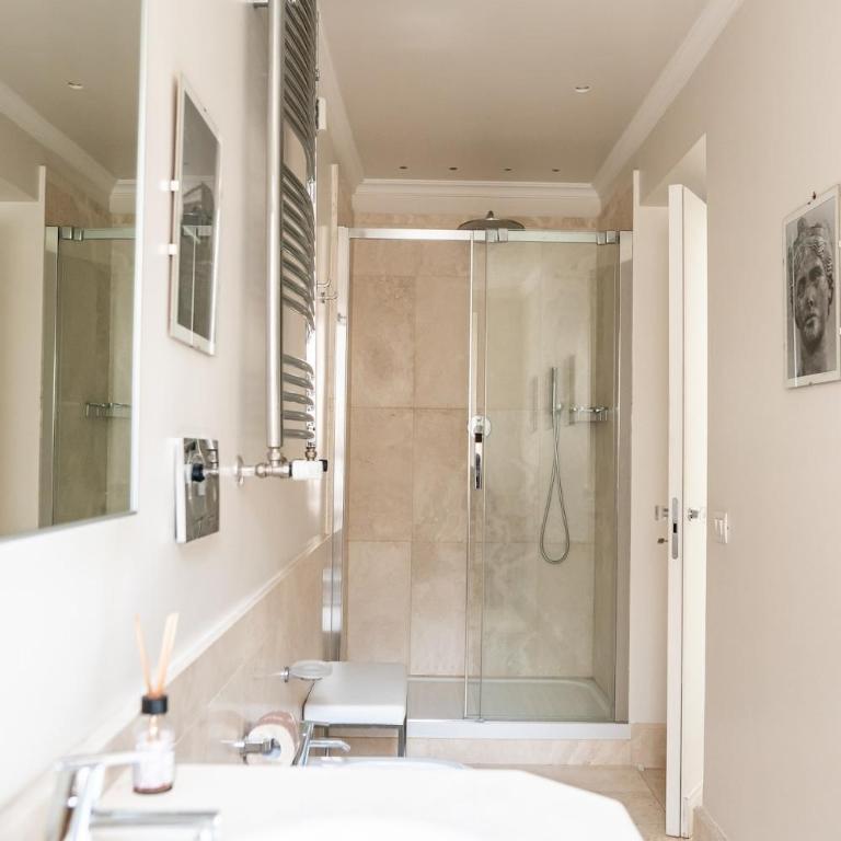 Your Glamour House in Cola di Rienzo, near Vatican - Appartamento con 1 Camera da Letto - 3