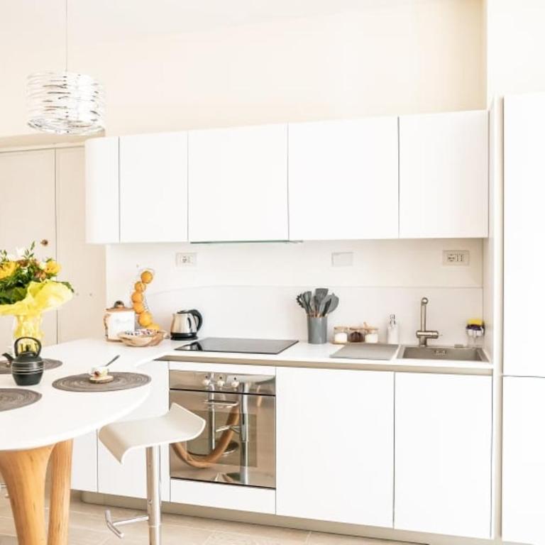 Your Glamour House in Cola di Rienzo, near Vatican - Appartamento con 1 Camera da Letto - 17