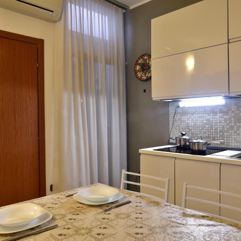 Relax Affittacamere - Apartment with Balcony - 13