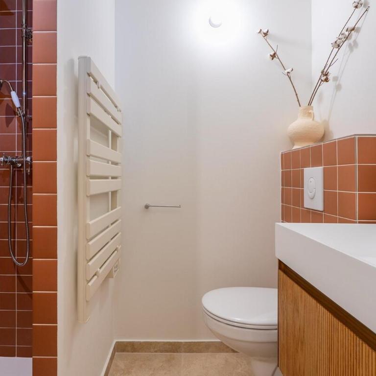 Logement elegant avec patio prive et climatisation - Appartamento Deluxe con 1 Camera da Letto - 3