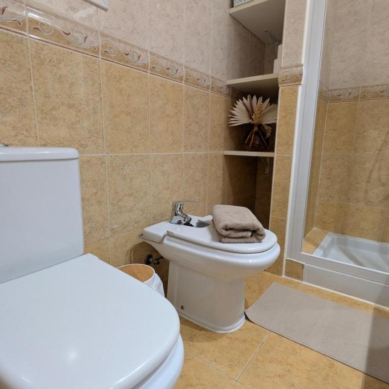 Elegant Sea View Apartment Near Beach & Train - Apartamento de 2 dormitorios - 30