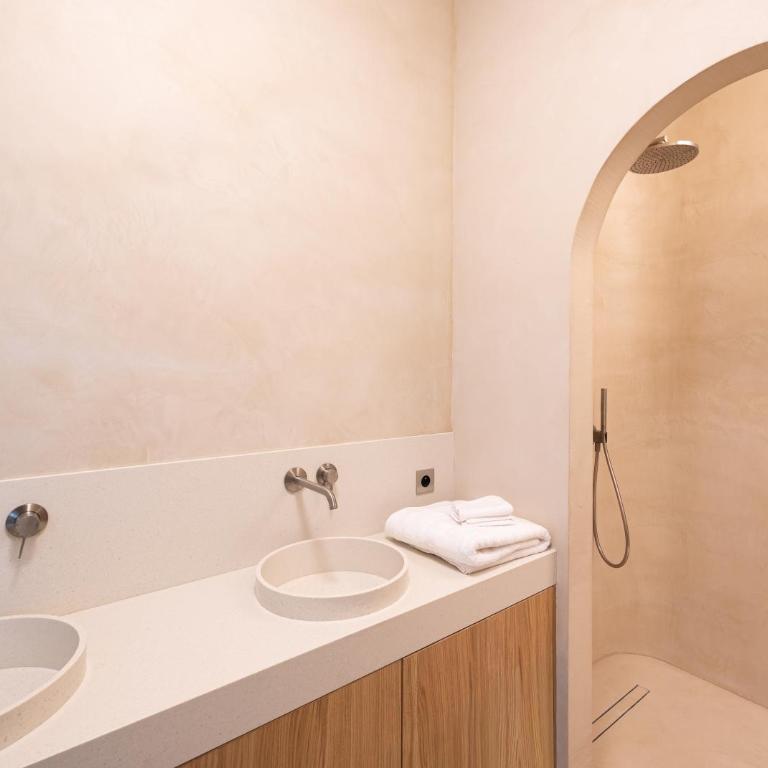 Boutique-Hôtel Le N3 par Champagne Thiénot - Chambre Double Standard - 1