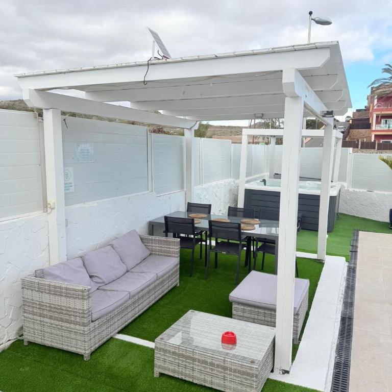 Casa Liliana - Three-Bedroom Villa - 10