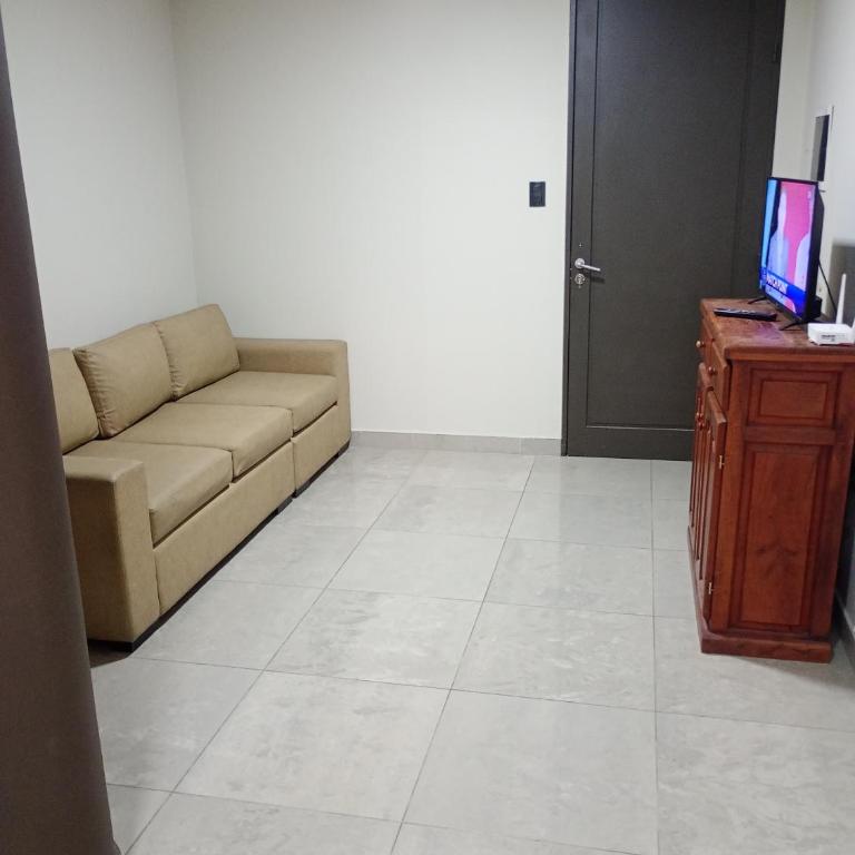 Departamento céntrico Catamarca - Apartamento de 2 dormitorios - 11