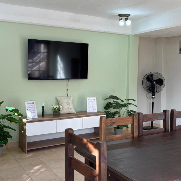Qatro Frente al mar - Four-Bedroom House - 75
