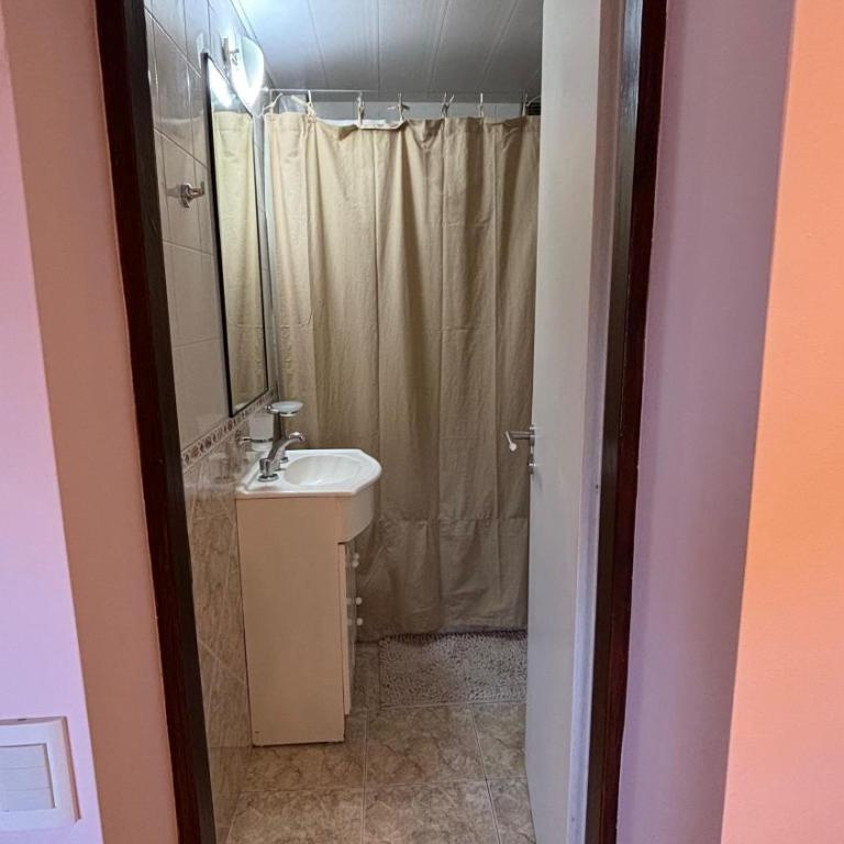 Qatro Frente al mar - Four-Bedroom House - 36